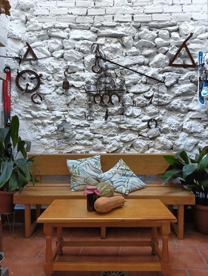 La Casa De La Plaza Daire Guejar Sierra Dış mekan fotoğraf