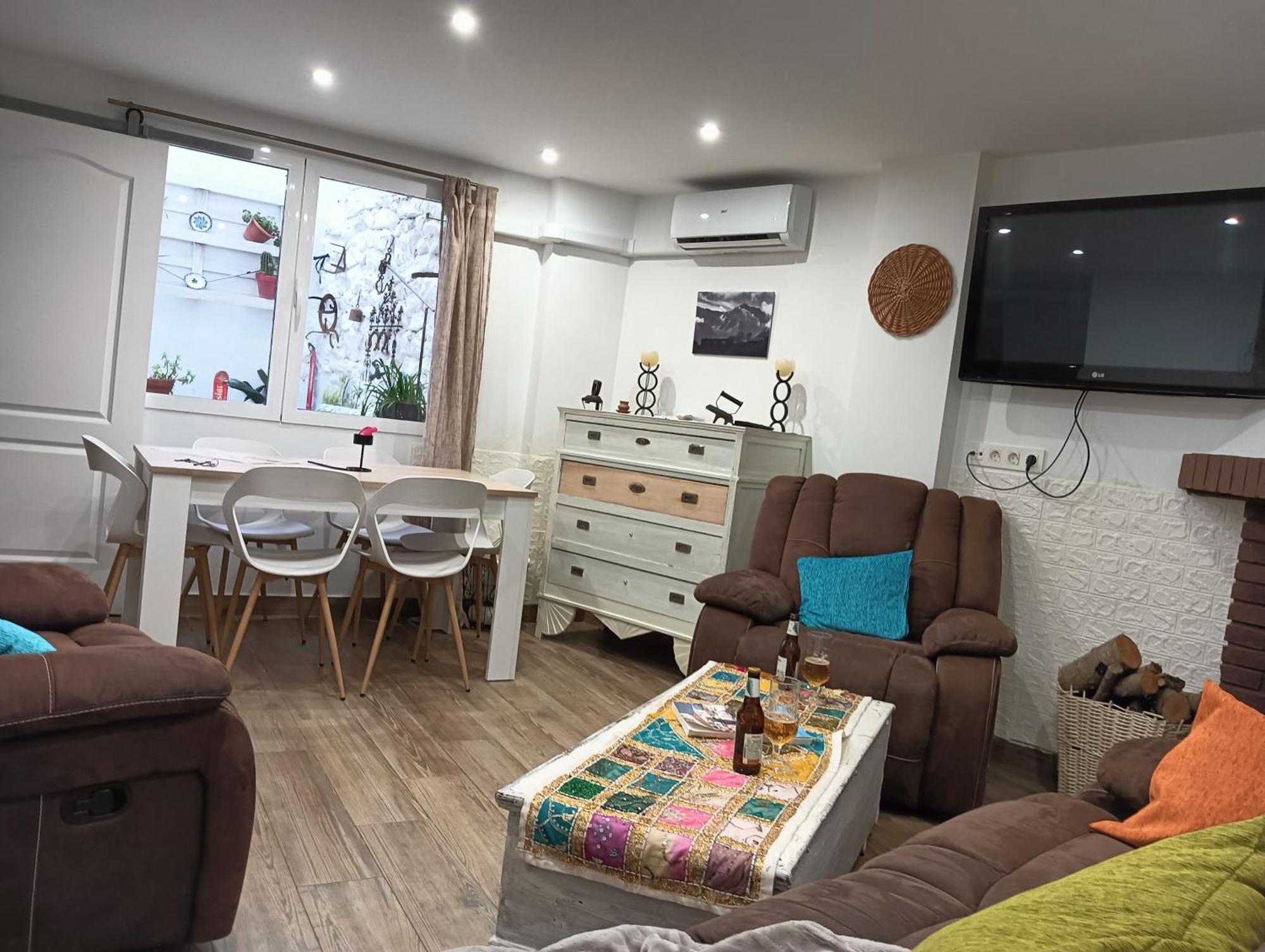 La Casa De La Plaza Daire Guejar Sierra Dış mekan fotoğraf